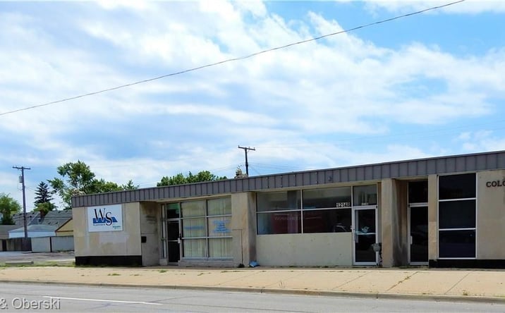 Pictures of Office, Retail property located at 12148 DIX TOLEDO Road, Southgate, MI 48195 for lease - image #1