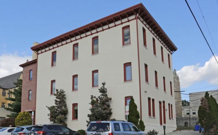 Pictures of Office property located at 20 E SECOND AVE, CONSHOHOCKEN, PA 19428 for lease - image #1