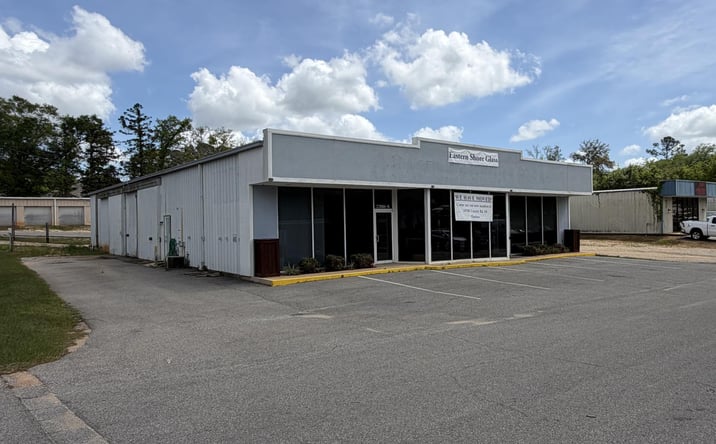 Pictures of Industrial property located at 22886 US Hwy 98, Fairhope, AL 36532 for lease - image #1