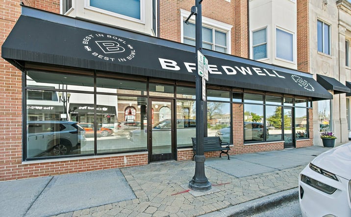Pictures of Retail property located at 140 S Cook St, Barrington, IL 60010 for lease - image #1