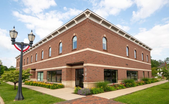 Pictures of Office property located at 302 S Front Street C, Dowagiac, MI 49047 for lease - image #1