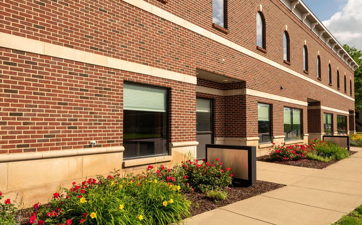 Pictures of Office property located at 302 S Front Street D, Dowagiac, MI 49047 for lease - image #1