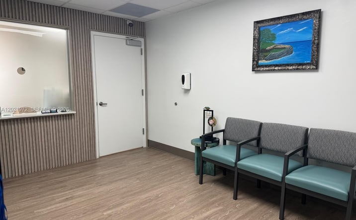 Pictures of Office property located at 7100 W 20th Ave # 214, Hialeah, FL 33016 for lease - image #1
