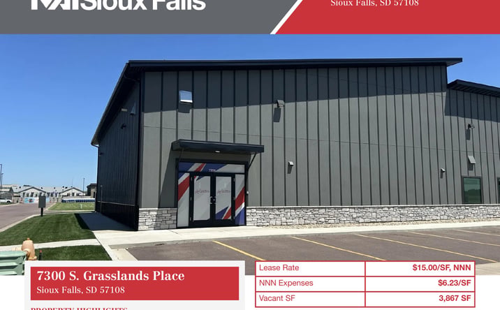 Pictures of Retail property located at 7565 Excelsior Rd, Baxter, MN 56425 for lease - image #1
