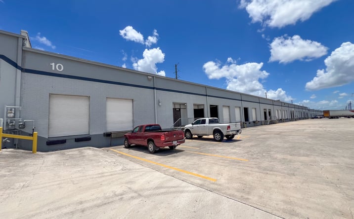 Pictures of Industrial property located at 5902 Business Park, San Antonio, TX 78218 for lease - image #1