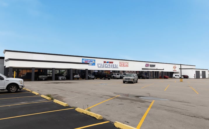Pictures of Retail property located at 501 Murphy Rd, Stafford, TX 77477 for lease - image #1