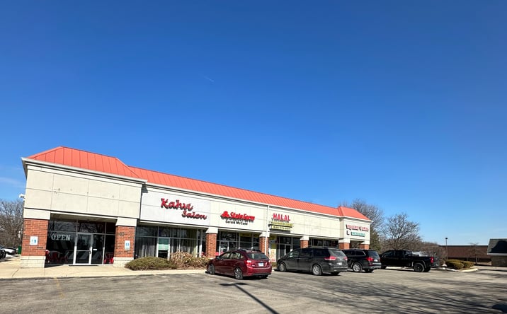 Pictures of Retail property located at 508 West Boughton Road, Bolingbrook, IL 60440 for lease - image #1