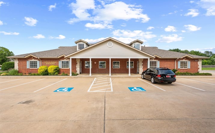 Pictures of Office property located at 4160 SE Adams Road, Bartlesville, OK 74006 for lease - image #1