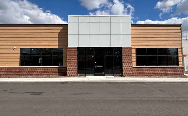 Pictures of Retail property located at 28732 Gratiot Avenue, Roseville, MI 48066 for lease - image #1