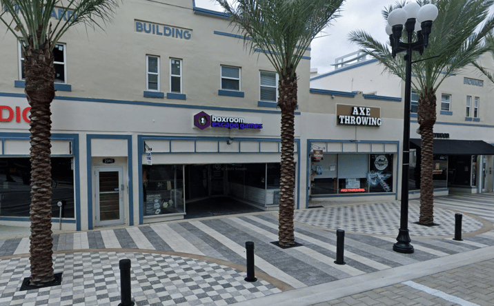 Pictures of Retail property located at 2032 - 2050 Hollywood Boulevard, Hollywood, FL 33020 for lease - image #1