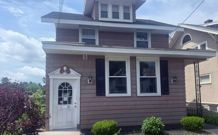 Pictures of Office property located at 1598 Union St, Schenectady, NY 12309 for lease - image #1