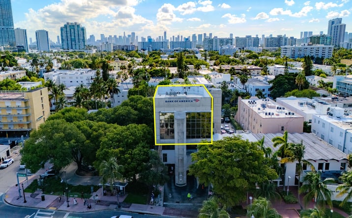 Pictures of Office property located at 930 Washington Avenue, Miami Beach, FL 33139 for lease - image #1