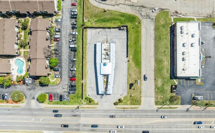 Pictures of Retail, Restaurant property located at 3017 S 129th Ave, Tulsa, OK 74134 for lease - image #1