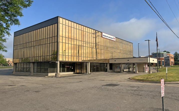 Pictures of Retail, Office property located at 2627 East Beltline Avenue Southeast, Grand Rapids, MI 49546 for lease - image #1