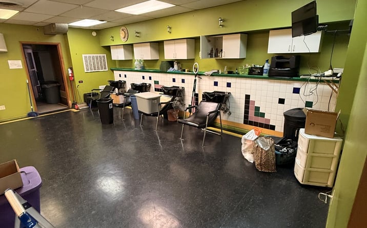 Pictures of Retail, Office property located at 11850 South Western Avenue, Chicago, IL 60643 for lease - image #1