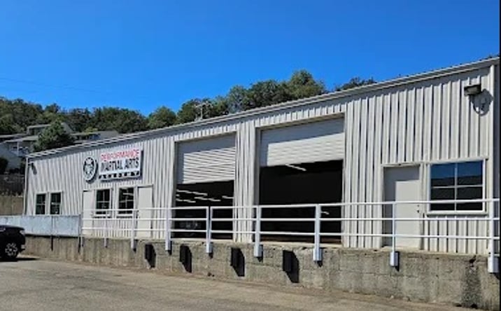 Pictures of Retail, Office property located at 760 Northwest Hill, Roseburg, OR 97471 for lease - image #1