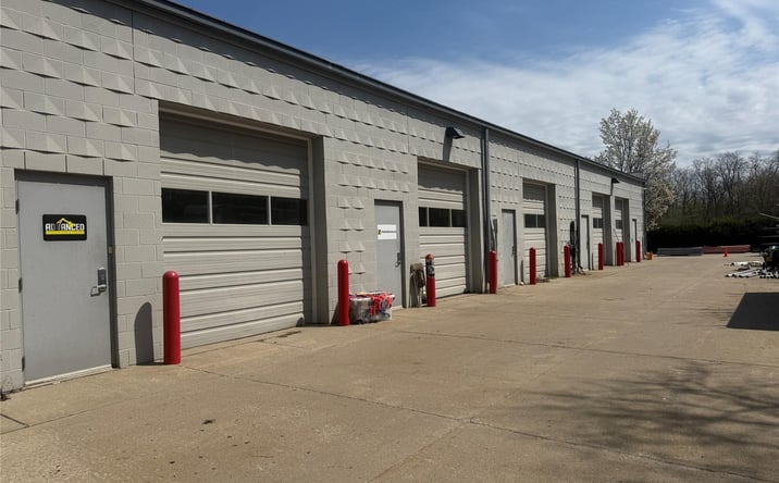 Pictures of Industrial, Office, Retail property located at 7194 Big Sky Drive 3, Holly, MI 48442 for lease - image #1