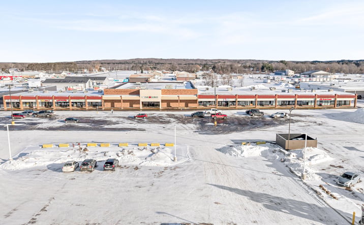 Pictures of Retail, Office property located at 1550 N Mitchell Street, Cadillac, MI 49601 for lease - image #1