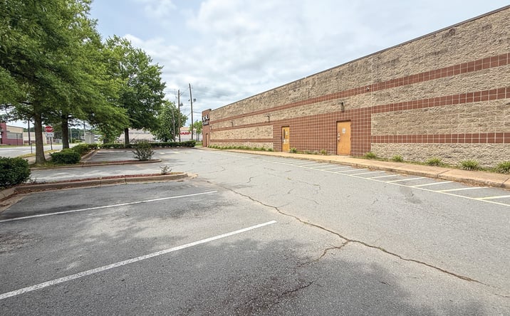 Pictures of Office property located at 824 S Spring St, Little Rock, AR 72201 for lease - image #1