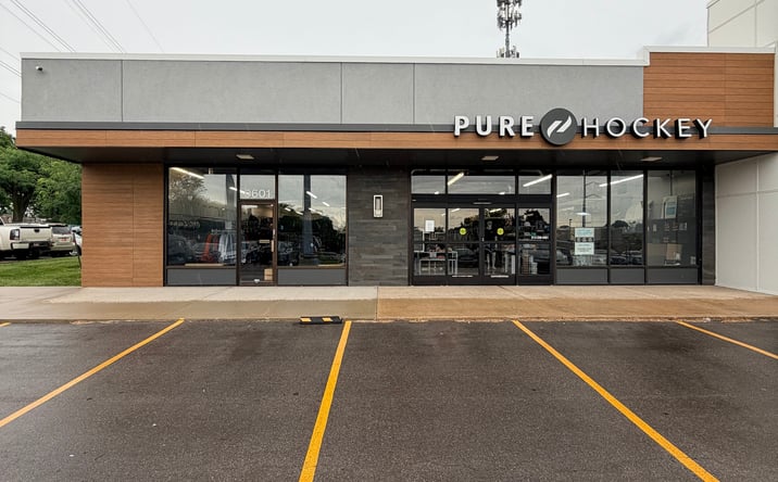 Pictures of Retail property located at 9601 W. 87th Street, Overland Park, KS 66212 for lease - image #1