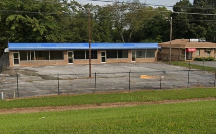 Pictures of Retail, Land, Special Purpose property located at 5607 HWY 58, HARRISON, TN 37341-9520 for lease - image #1