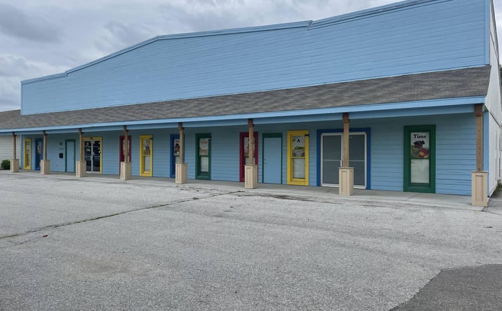 Pictures of Retail, Office, Special Purpose property located at 5962 Wenninghoff Rd, Omaha, NE 68134 for lease - image #1