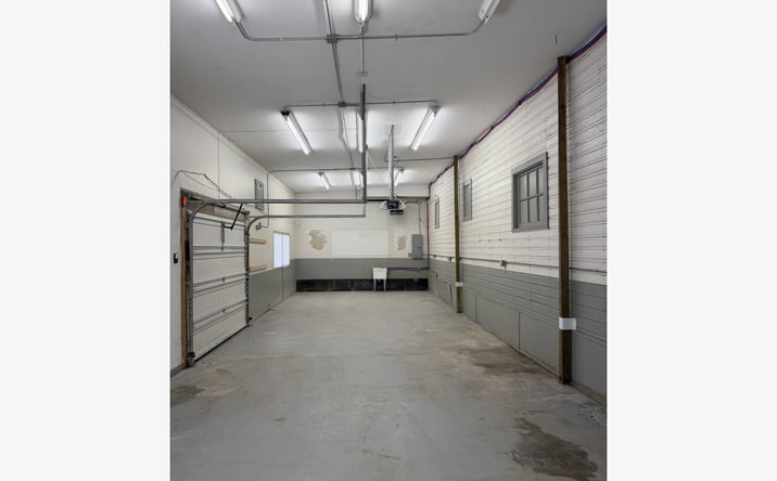 Pictures of Industrial property located at 510 WASHINGTON ST, LINCOLN, NE 68502-1943 for lease - image #1