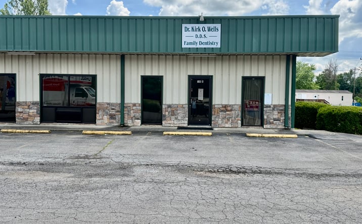 Pictures of Retail, Office property located at 109 A D 52E HWY, PORTLAND, TN 37148 for lease - image #1