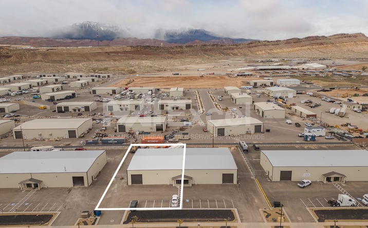 Pictures of Industrial, Office, Retail property located at 5620 W 860 S Suite 1, Hurricane, UT 84737 for lease - image #1