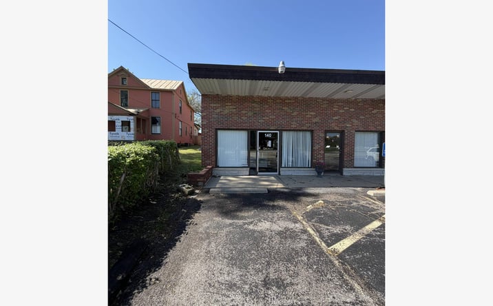 Pictures of Retail, Office, Special Purpose property located at 140 Washington Street, Florissant, MO 63031 for lease - image #1