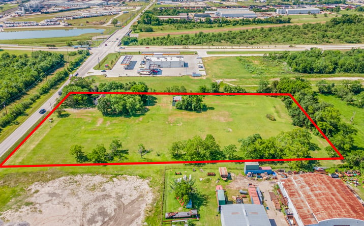 Pictures of Land property located at 1508 Mykawa Rd, Pearland, TX 77581 for lease - image #1