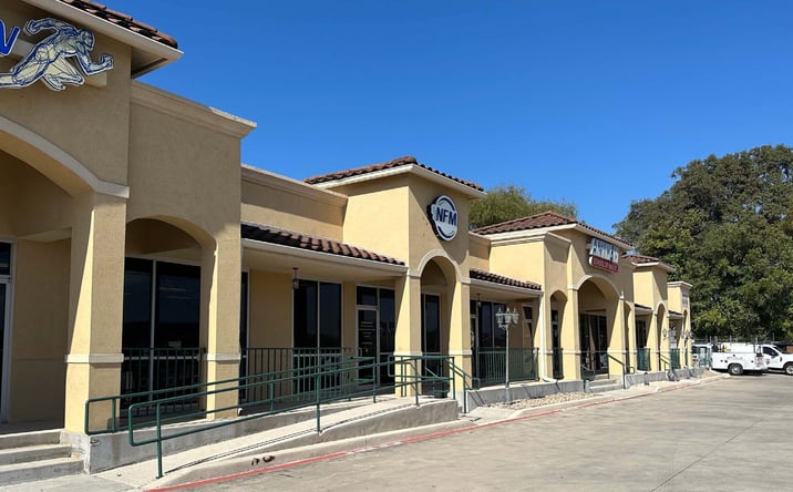 Pictures of Retail property located at 23127 IH-10 West, San Antonio, TX 78257 for lease - image #1