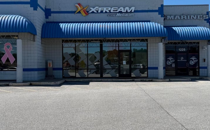 Pictures of Retail, Office property located at 1223 A-B W MORTON Avenue, Jacksonville, IL 62650 for lease - image #1