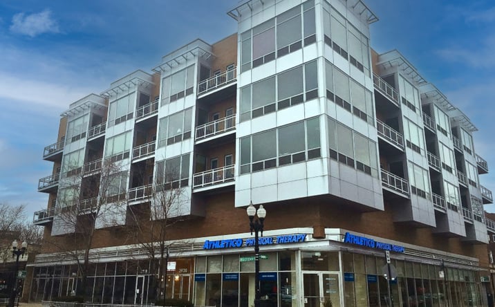 Pictures of Retail property located at 3916 N Sheridan Road, Chicago, IL 60613 for lease - image #1