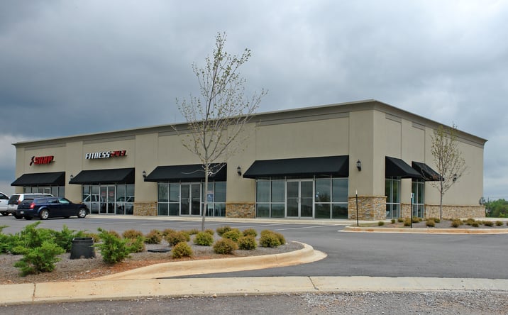 Pictures of Retail property located at 300 Airport Commons Drive, Calera, AL 35040 for lease - image #1