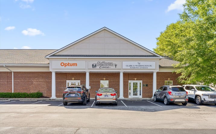 Pictures of Office property located at 7446 Shallowford Road, Chattanooga, TN 37421 for lease - image #1