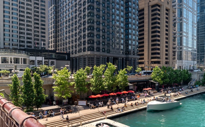Pictures of Retail property located at 35 W. Wacker Drive, Chicago, IL 60611-7565 for lease - image #1