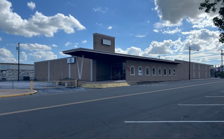 Pictures of Retail property located at 420 E AVE C, KILLEEN, TX 76541 for lease - image #1