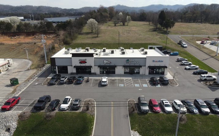 Pictures of Retail property located at 2220 N Charles G Seivers Blvd, Clinton, TN 37716-6750 for lease - image #1