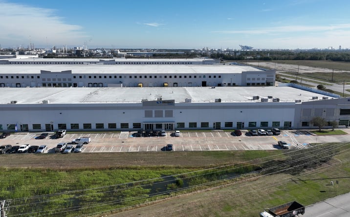 Pictures of Industrial property located at 9311 Bay Area Blvd, Pasadena, TX 77507 for lease - image #1