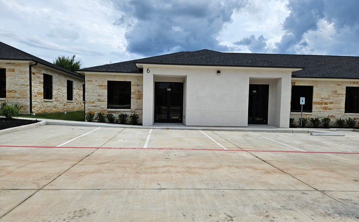 Pictures of Office property located at 625 Regal Row, Unit 601, Montgomery, TX 77316 for lease - image #1