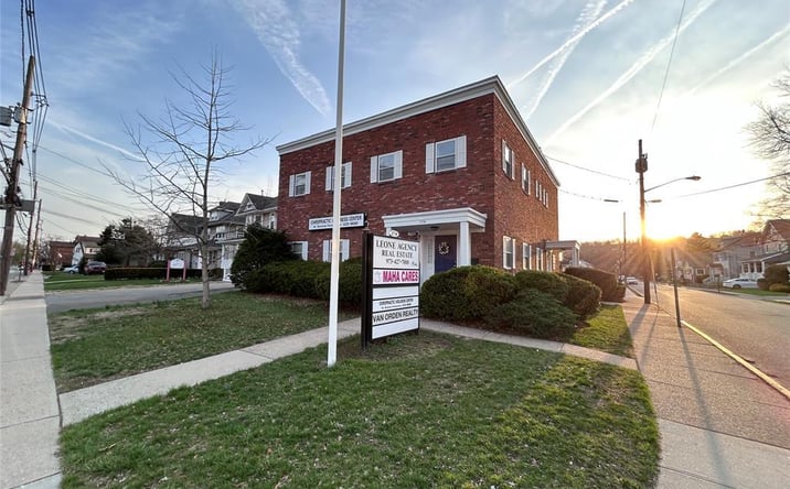 Pictures of Office property located at 274 Lafayette Avenue, Hawthorne, NJ 07506 for lease - image #1