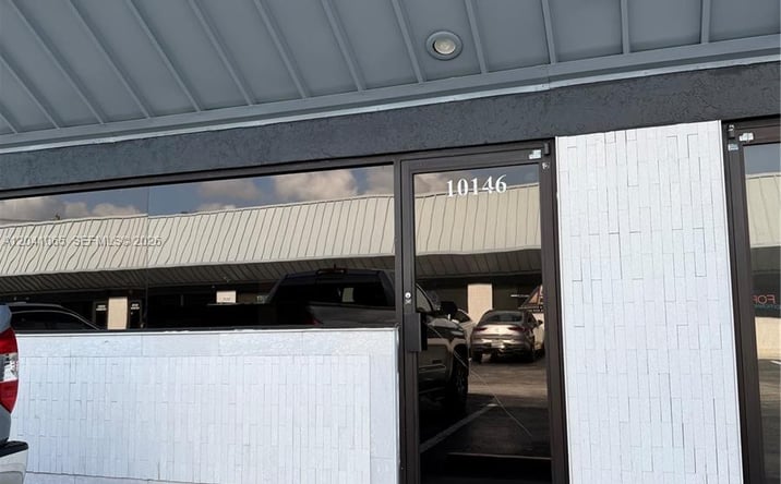 Pictures of Special Purpose property located at 10146 NW 47th St # 10146, Sunrise, FL 33351 for lease - image #1
