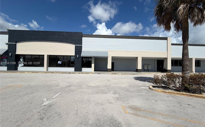 Pictures of Retail, Office property located at 7121 S Us Hwy 1 Hwy # 7151, Port St. Lucie, FL 34950 for lease - image #1