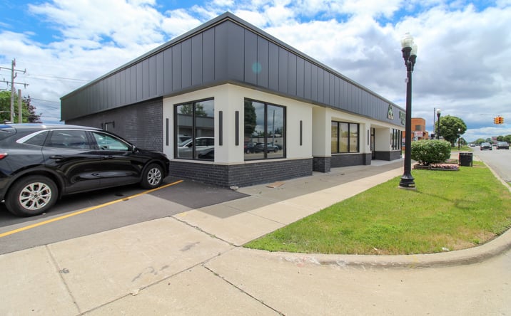 Pictures of Retail, Office property located at 24435 W WARREN ST, DEARBORN HEIGHTS, MI 48127-2223 for lease - image #1