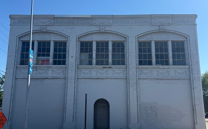 Pictures of Industrial, Retail property located at 1112 Monroe Street, Toledo, OH 43604 for lease - image #1