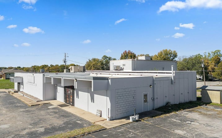 Pictures of Industrial property located at 701 E Pearce Blvd, Wentzville, MO 63385 for lease - image #1