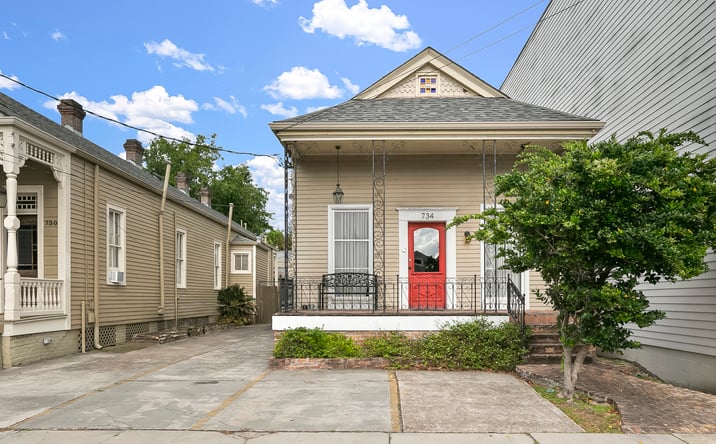 Pictures of Office property located at 734 Nashville Avenue, New Orleans, LA 70115 for lease - image #1