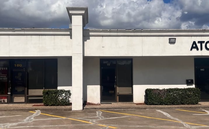 Pictures of Retail, Office property located at 1200 Blalock Road, Houston, TX 77055 for lease - image #1