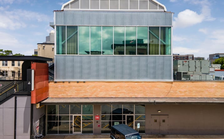 Pictures of Retail property located at 2600 Travis Street, Houston, TX 77006 for lease - image #1